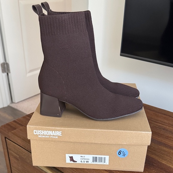Cushionaire Women's Espresso Heeled Boots - Picture 1 of 5